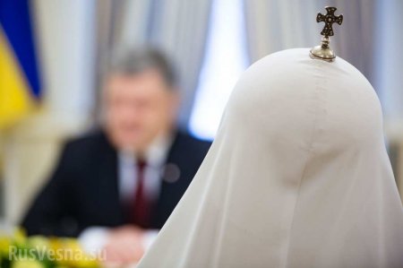 Порошенко готов встретиться с епископами УПЦ только «на своей территории»