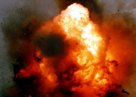 Гигантский взрыв в Бахмуте: удар ЧВК «Вагнер» испепелил позиции врага (ВИДЕО)